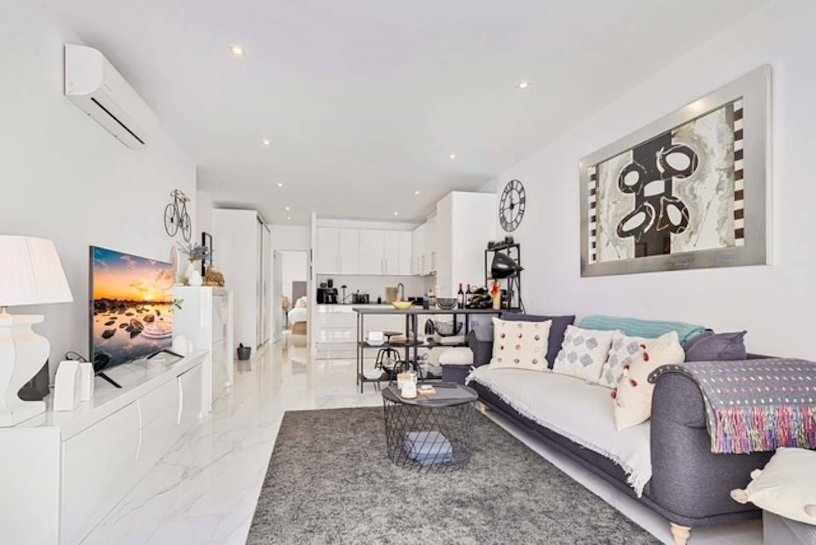 2 sovrum Lägenhet till salu i Marbella - 300 000 € (Ref: 10097784)