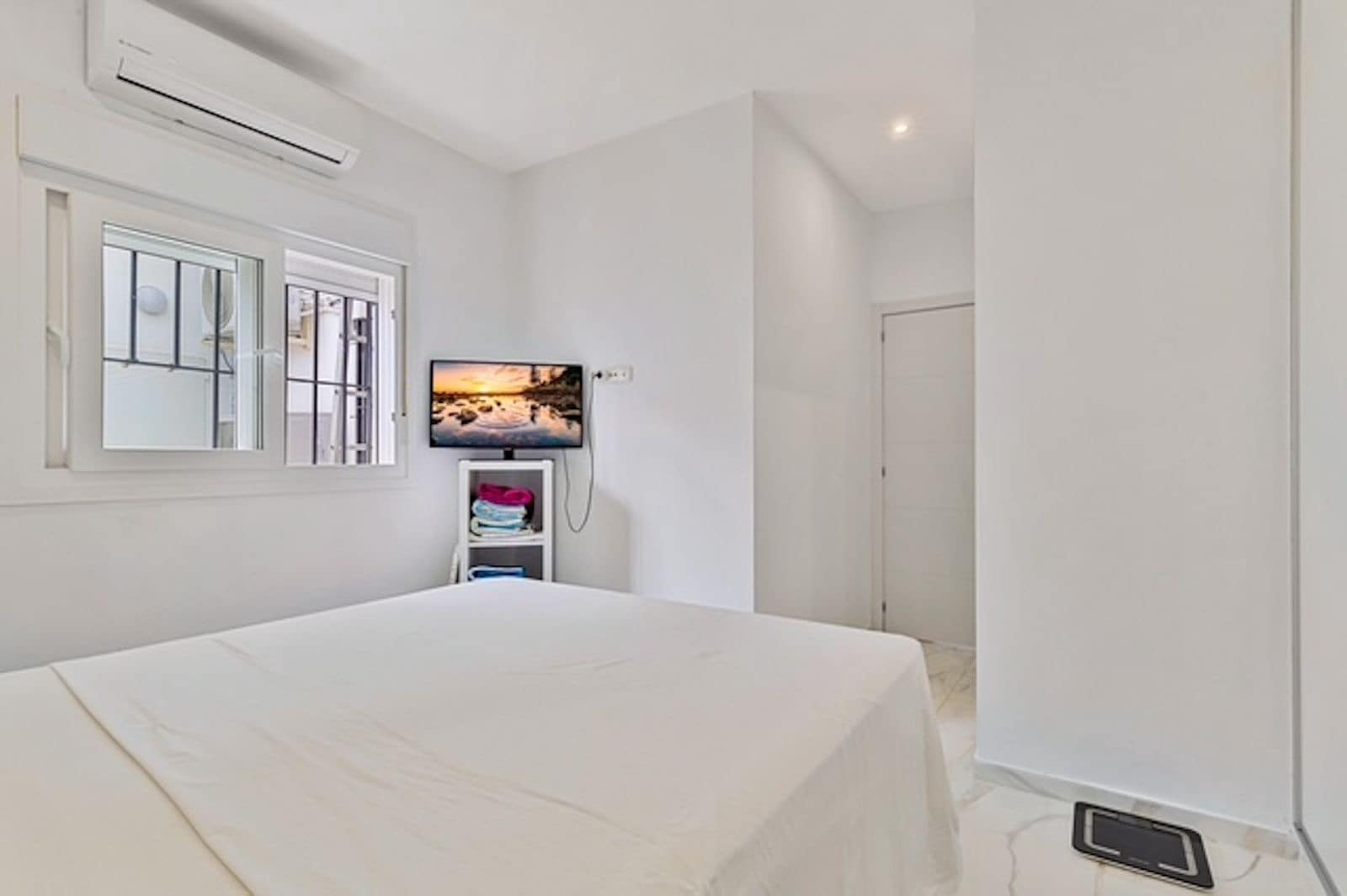 2 sovrum Lägenhet till salu i Marbella - 300 000 € (Ref: 10097784)