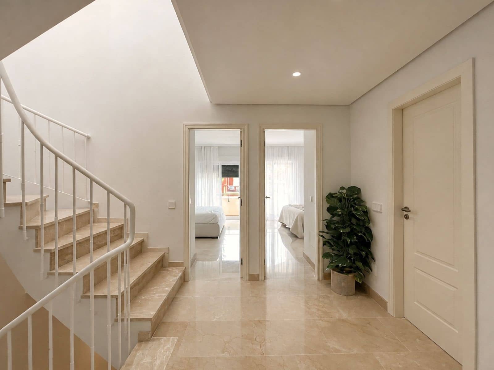 4 sovrum Hus till salu i Estepona - 895 000 € (Ref: 10097785)