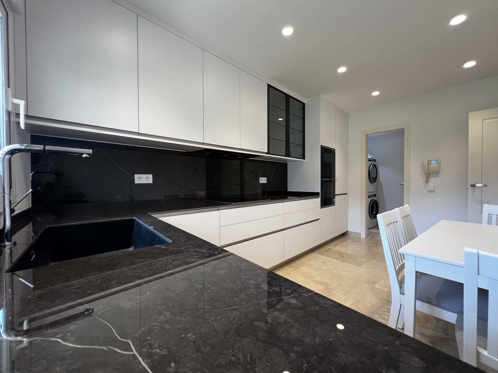 4 sovrum Hus till salu i Estepona - 895 000 € (Ref: 10097785)