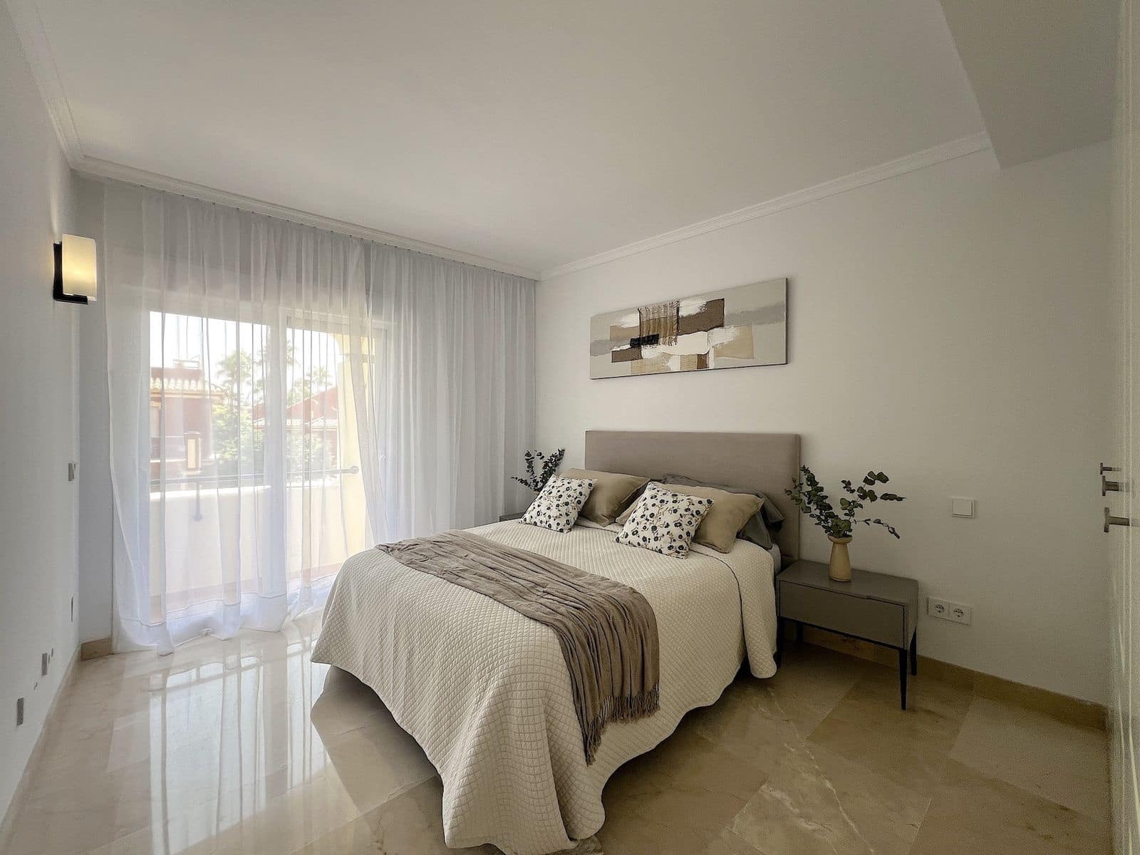 4 sovrum Hus till salu i Estepona - 895 000 € (Ref: 10097785)