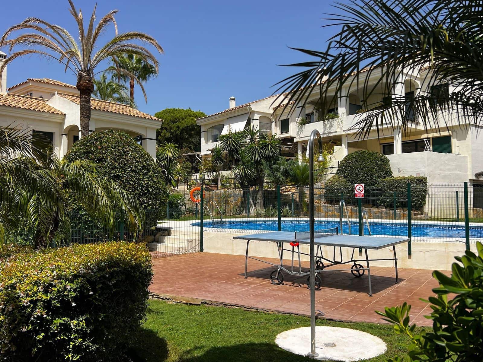 4 sovrum Hus till salu i Estepona - 895 000 € (Ref: 10097785)