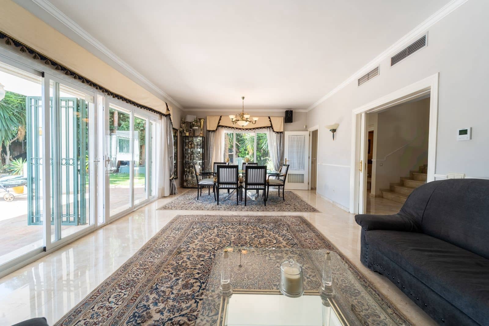 4 slaapkamer Villa te koop in El Rosario - € 1.850.000 (Ref: 10097788)