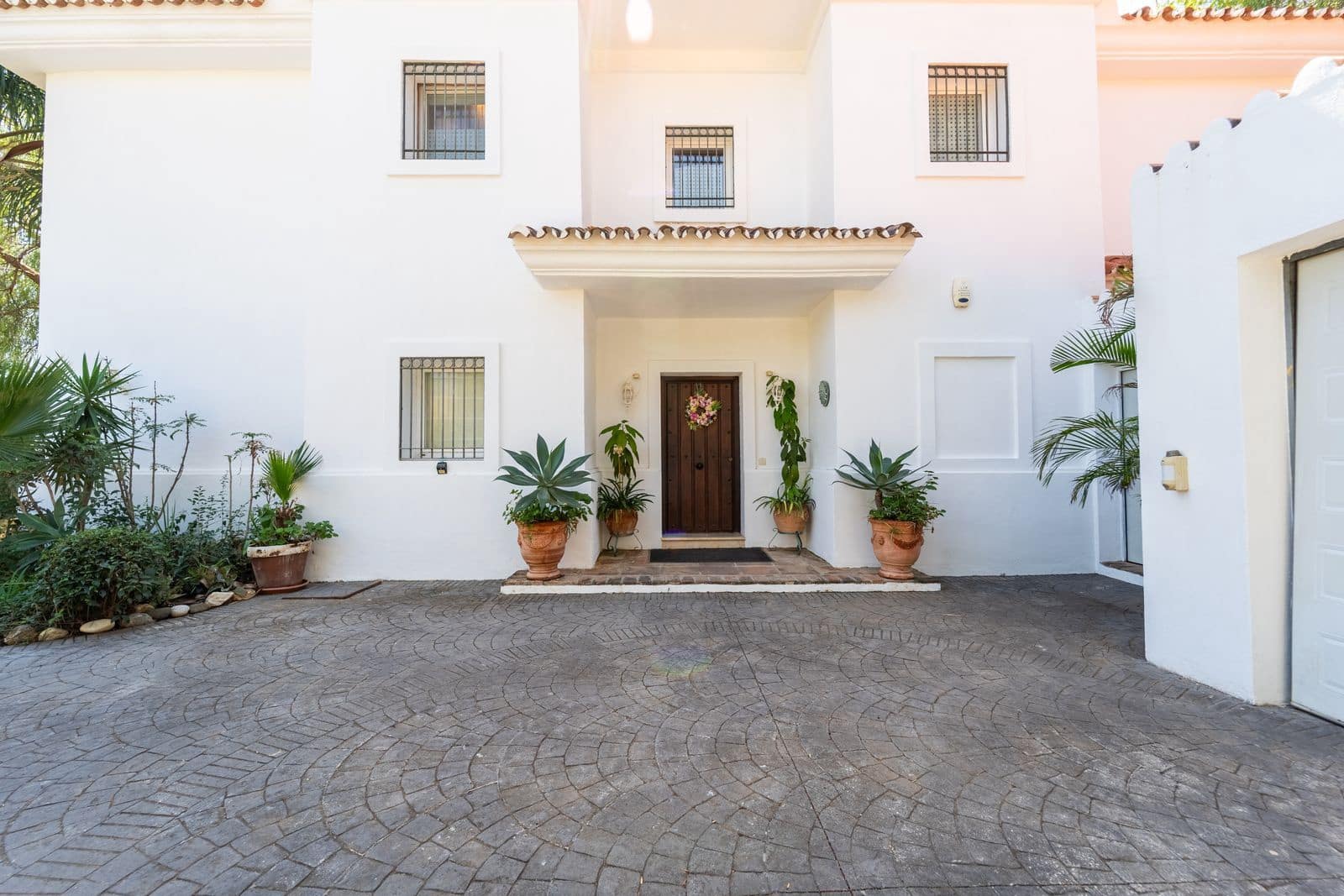 4 slaapkamer Villa te koop in El Rosario - € 1.850.000 (Ref: 10097788)