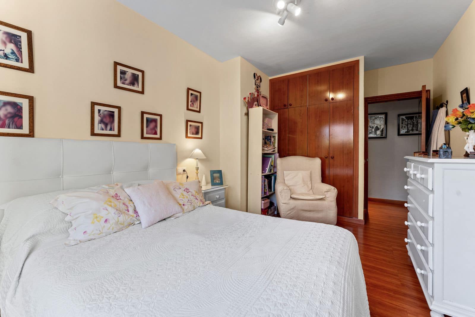 5 slaapkamer Villa te koop in El Paraiso - € 1.140.000 (Ref: 10097793)