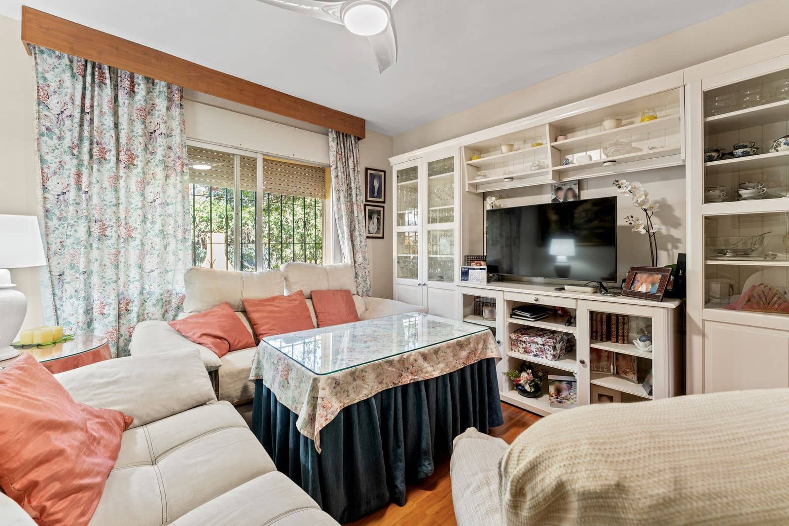 5 slaapkamer Villa te koop in El Paraiso - € 1.140.000 (Ref: 10097793)