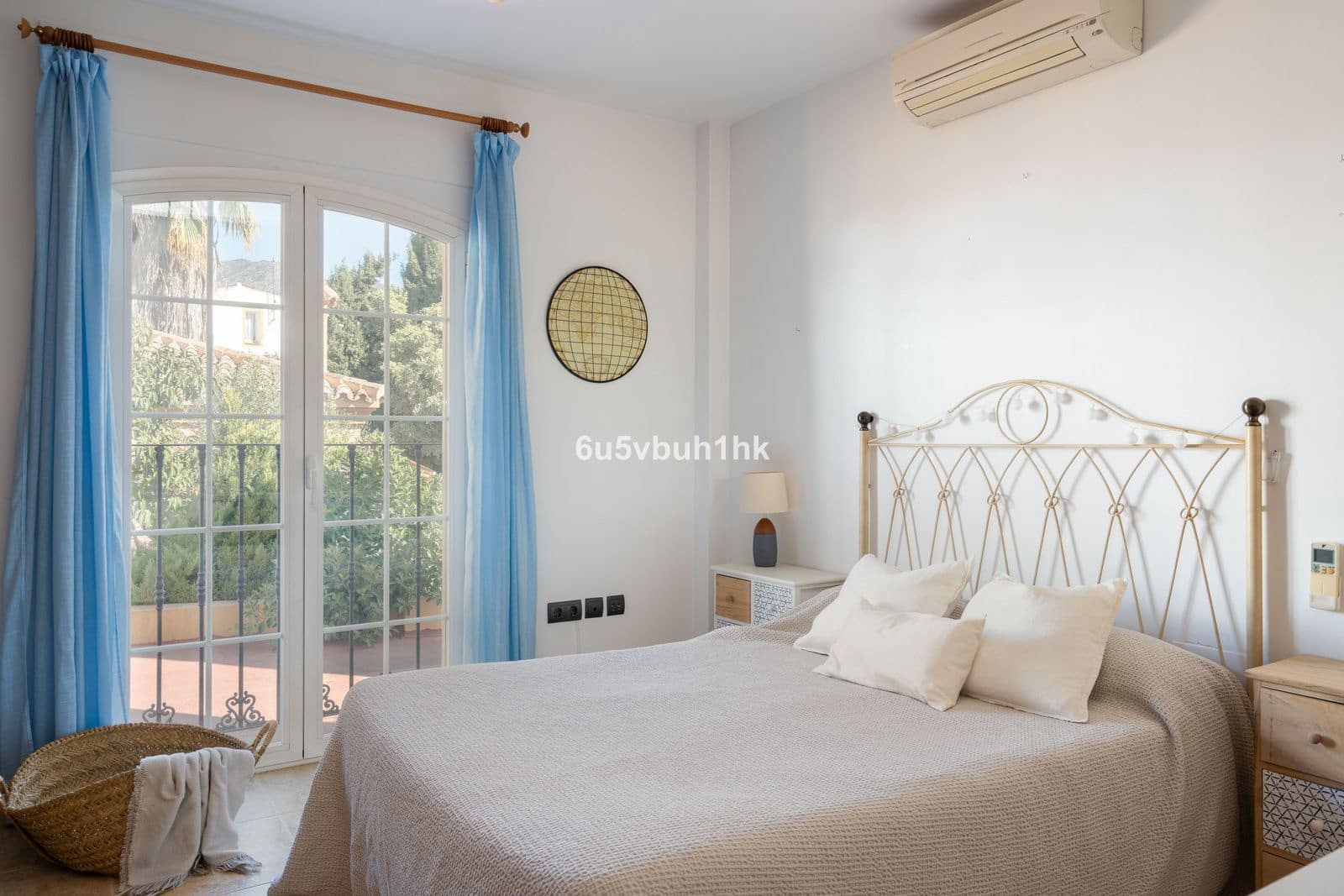 Chalet de 5 habitaciones en Mijas Costa en venta - 1.060.000 € (Ref: 10097794)