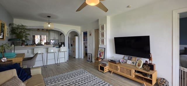 2 soverom Leilighet til salgs i Riviera del Sol, Mijas - € 385 000 (Ref: 10097795)
