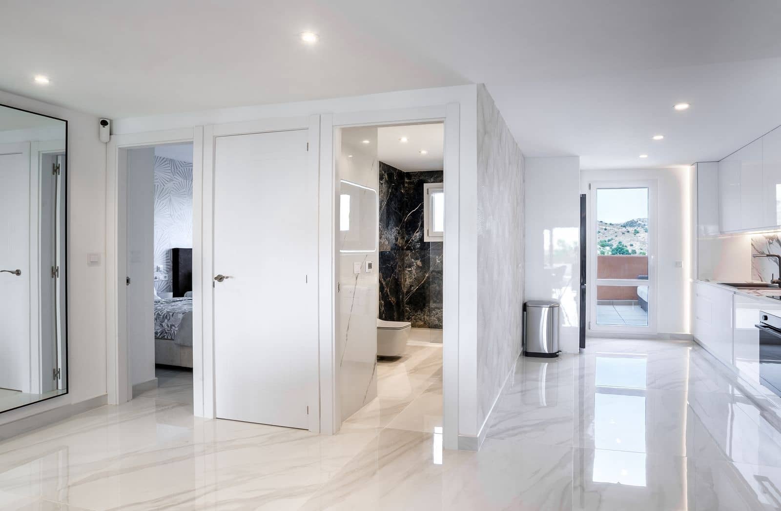 Apartamento de 2 habitaciones en Elviria en venta - 549.000 € (Ref: 10097797)