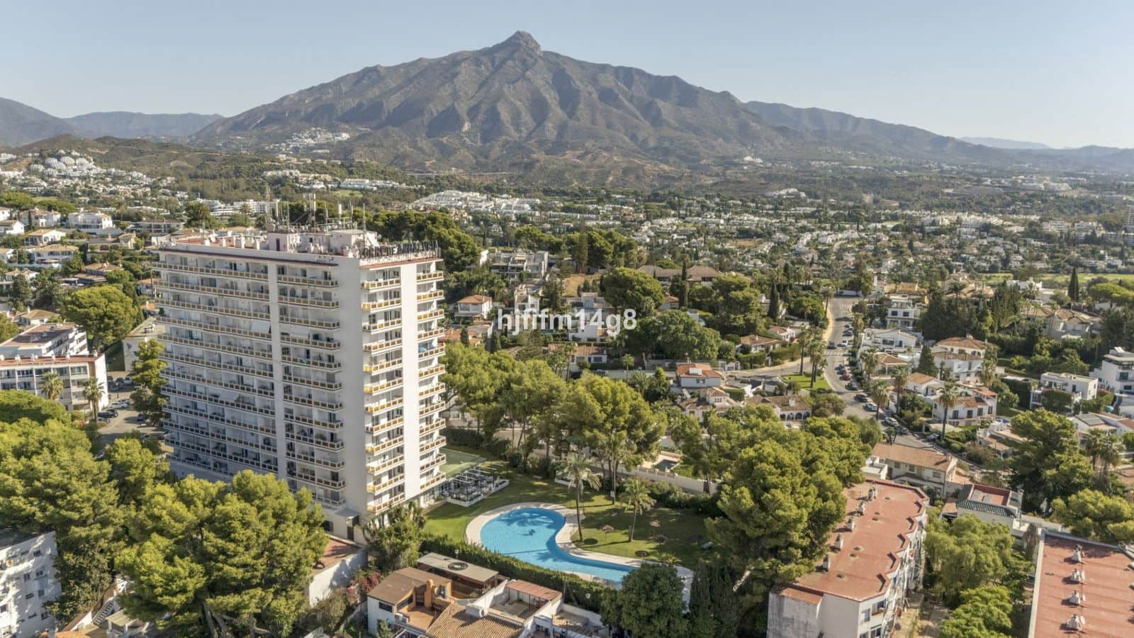 2 soverom Leilighet til salgs i Nueva Andalucia - € 535 000 (Ref: 10097799)
