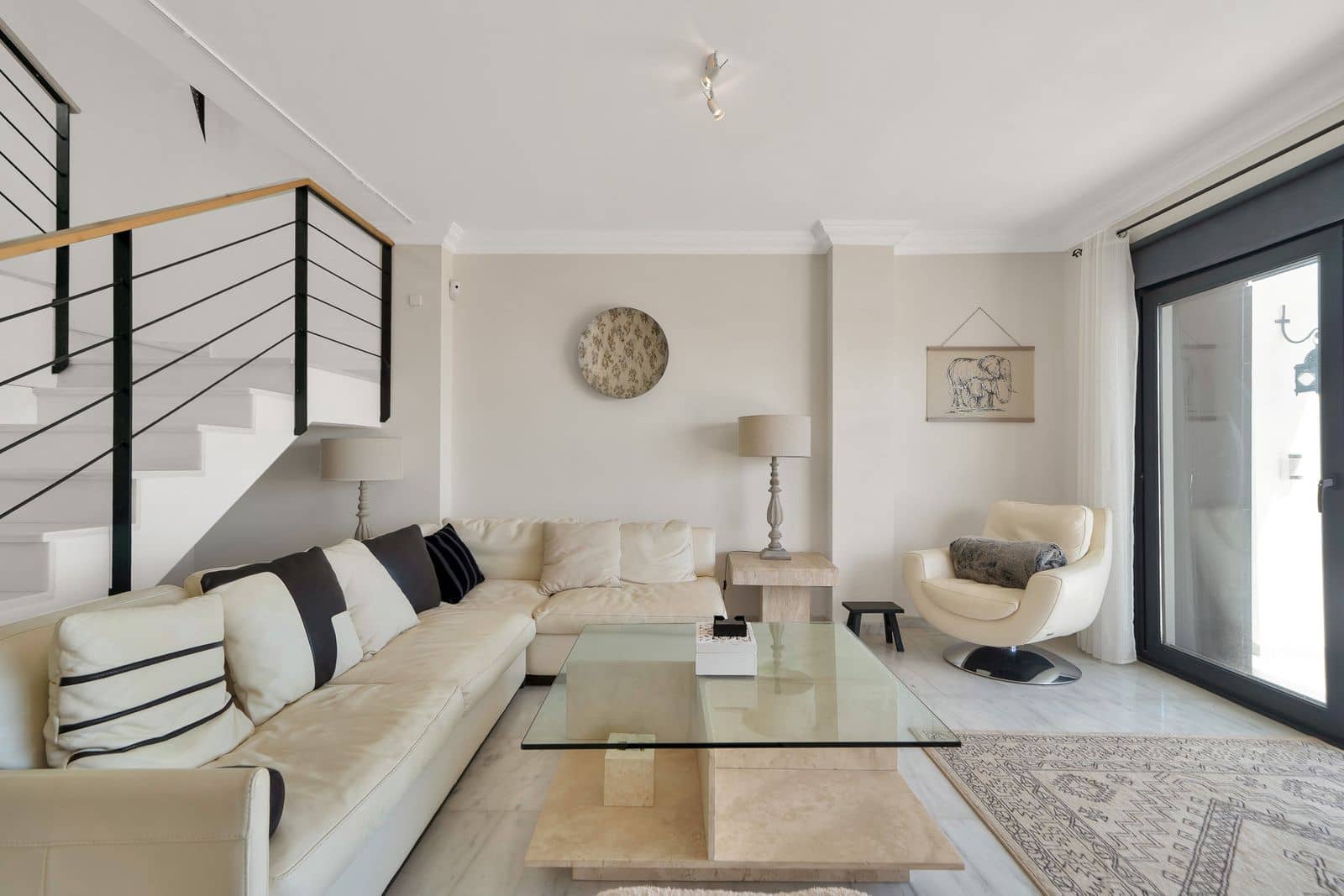 Pareado de 3 habitaciones en La Mairena en venta - 580.000 € (Ref: 10097801)