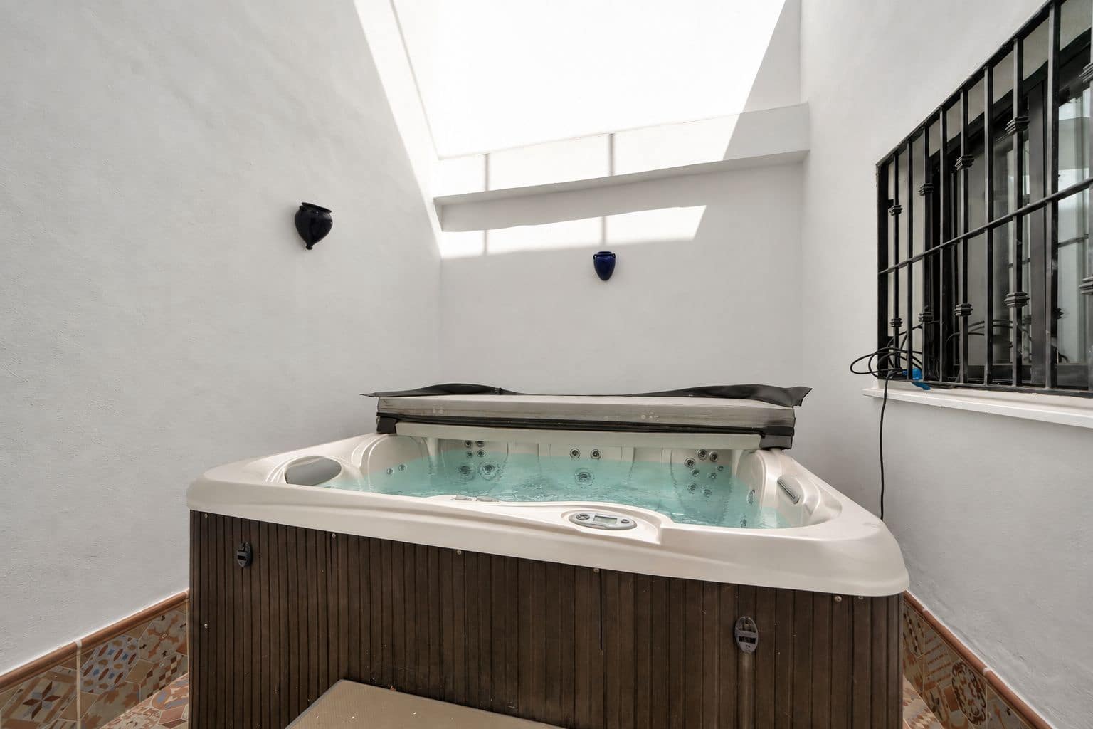 Pareado de 3 habitaciones en La Mairena en venta - 580.000 € (Ref: 10097801)