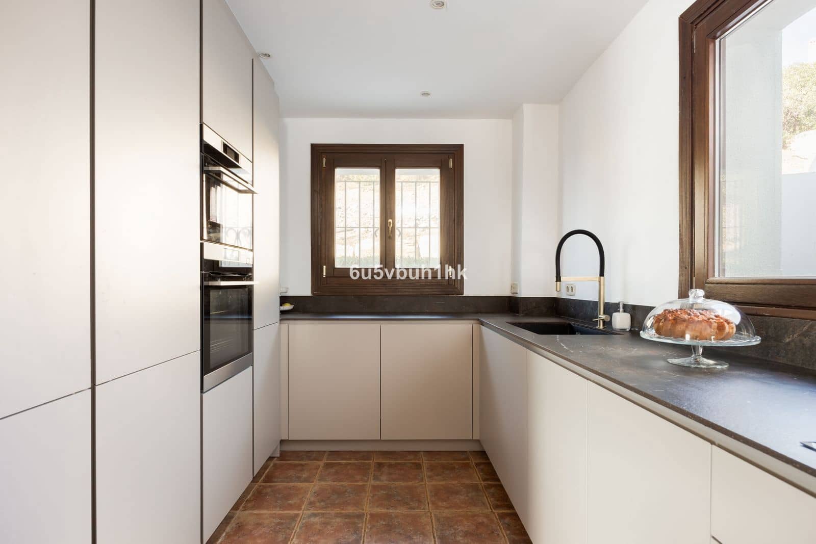 3 soverom Villa til salgs i El Paraiso - € 697 000 (Ref: 10097804)