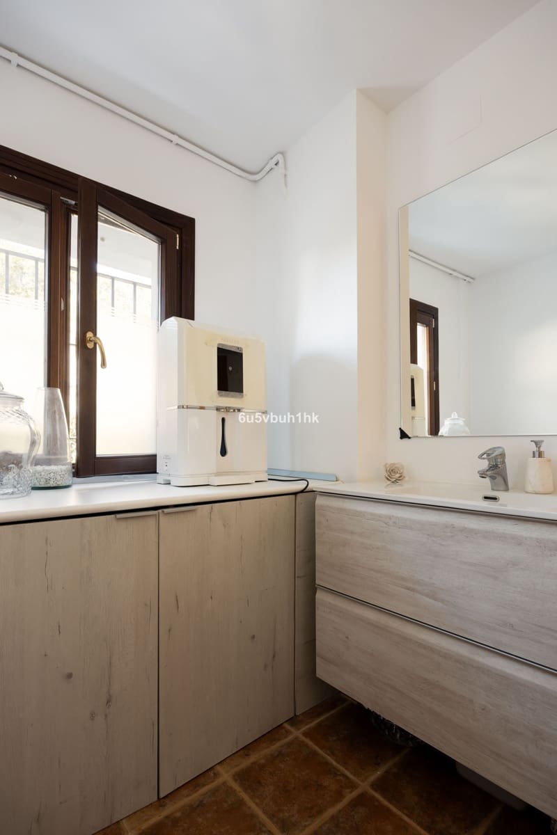 3 soverom Villa til salgs i El Paraiso - € 697 000 (Ref: 10097804)