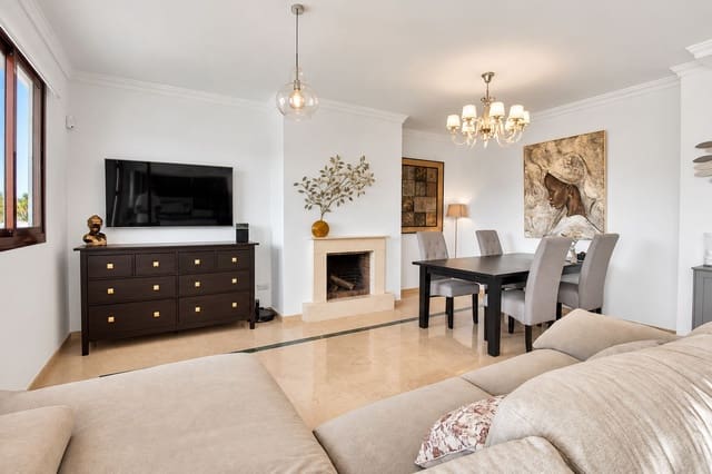 Pareado de 3 habitaciones en Casares en venta - 525.000 € (Ref: 10097806)