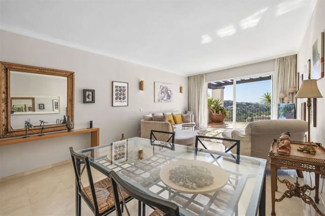 3 quarto Penthouse para venda em Benahavís - 650 000 € (Ref: 10097807)