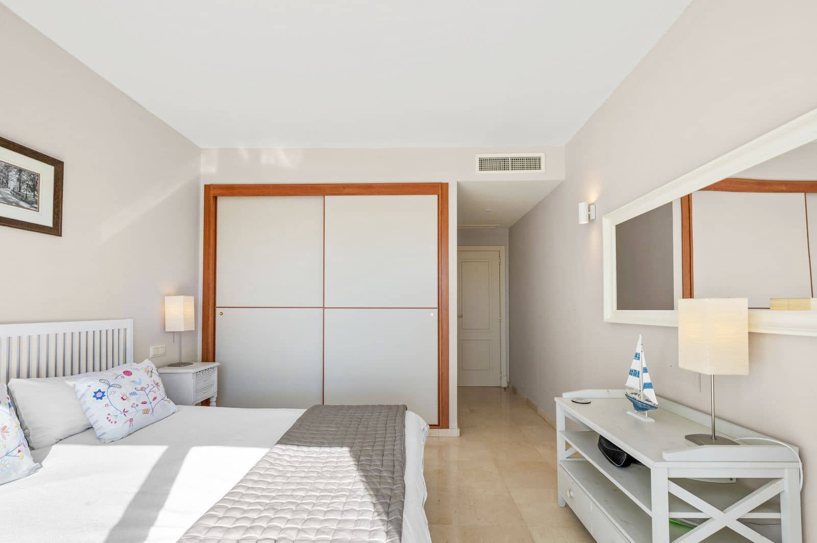 3 bedroom Penthouse for sale in Benahavis - € 650,000 (Ref: 10097807)