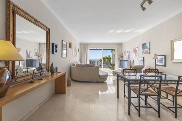 3 quarto Penthouse para venda em Benahavís - 650 000 € (Ref: 10097807)
