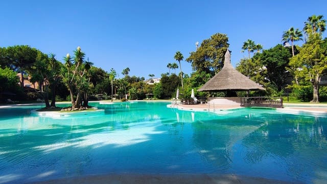 3 makuuhuone Huoneisto myytävänä paikassa Guadalmina Baja, Marbella - 745 000 € (Ref: 10097811)
