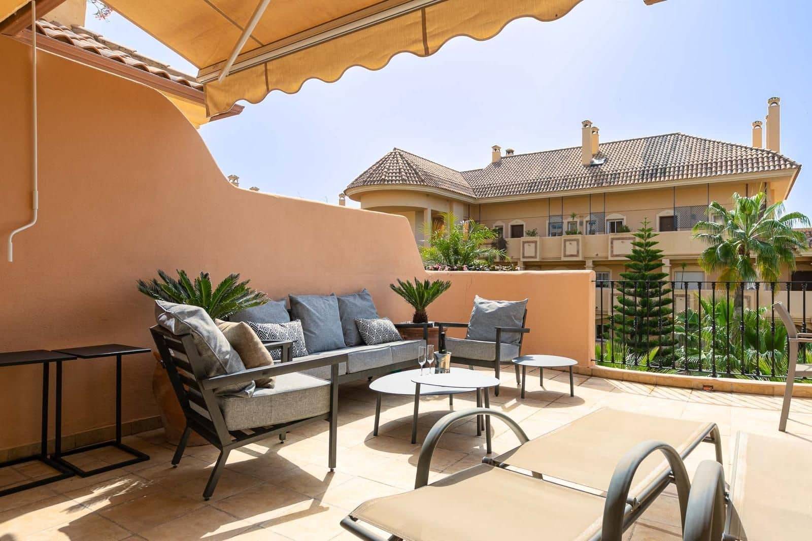 2 chambre Appartement à vendre à Nueva Andalucia - 555 000 € (Ref: 10097812)