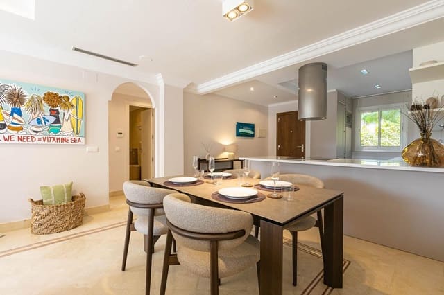2 chambre Appartement à vendre à Nueva Andalucia, Marbella - 555 000 € (Ref: 10097812)