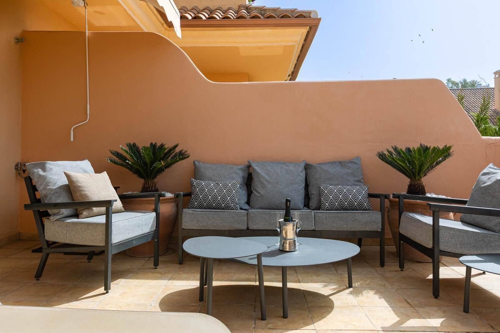 2 chambre Appartement à vendre à Nueva Andalucia - 555 000 € (Ref: 10097812)
