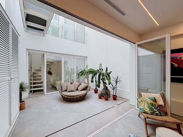 3 Zimmer Haus zu verkaufen in Málaga Stadt - 975.000 € (Ref: 10097814)