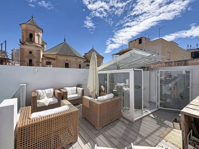 3 Zimmer Haus zu verkaufen in Málaga Stadt - 975.000 € (Ref: 10097814)