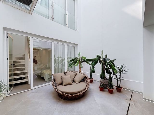 3 Zimmer Haus zu verkaufen in Málaga Stadt - 975.000 € (Ref: 10097814)