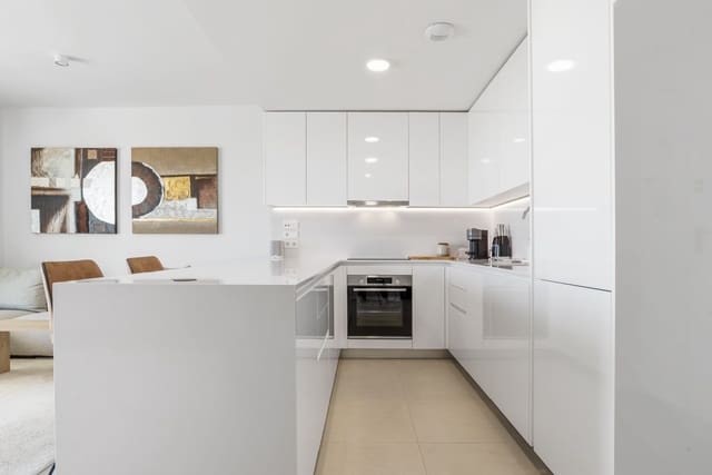 2 chambre Appartement à vendre à La Cala de Mijas, Mijas - 585 000 € (Ref: 10097817)