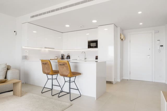 2 chambre Appartement à vendre à La Cala de Mijas, Mijas - 585 000 € (Ref: 10097817)