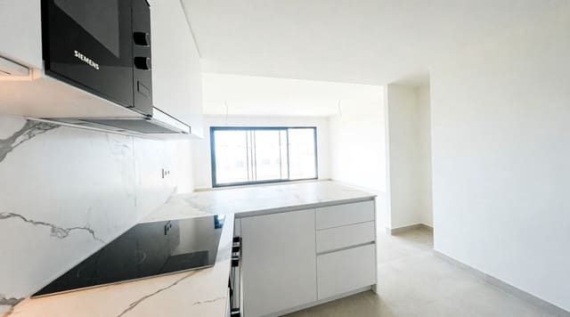 3 makuuhuone Huoneisto myytävänä paikassa Benalmádena mukana uima-altaan 
autotalli - 494 000 € (Ref: 10097822)