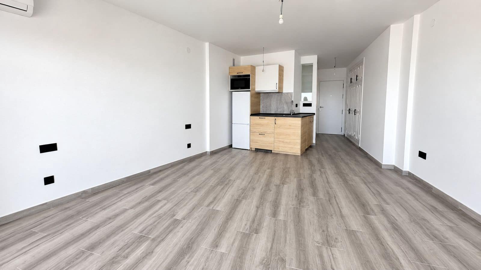 Estúdio para venda em Calahonda - 370 000 € (Ref: 10097823)