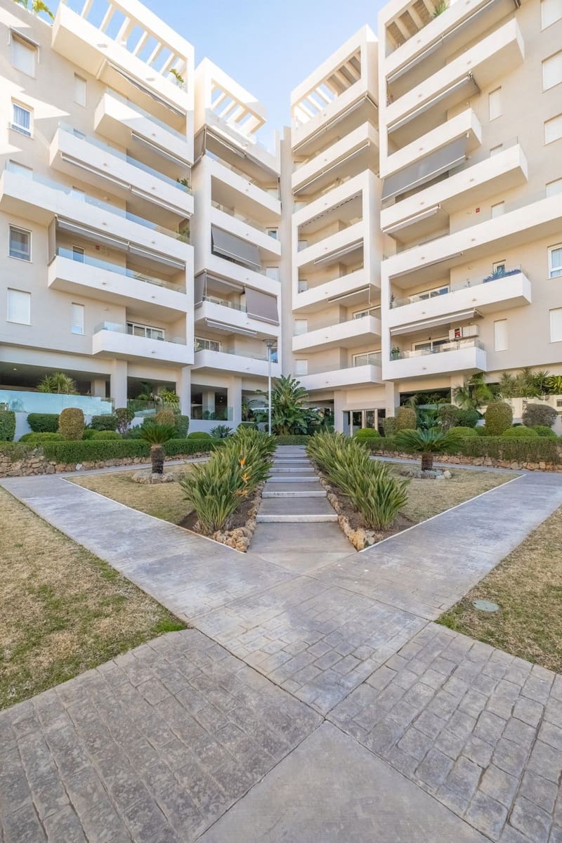 3 slaapkamer Appartement te koop in Nueva Andalucia - € 510.000 (Ref: 10097826)