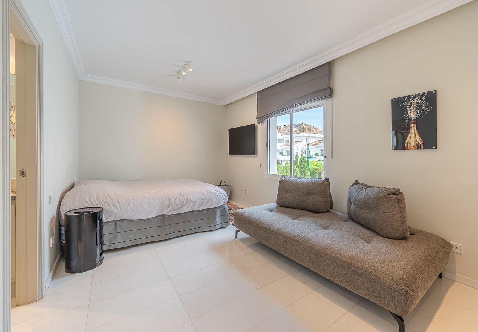 2 chambre Appartement à vendre à Golden Mile avec piscine garage - 900 000 € (Ref: 10097827)