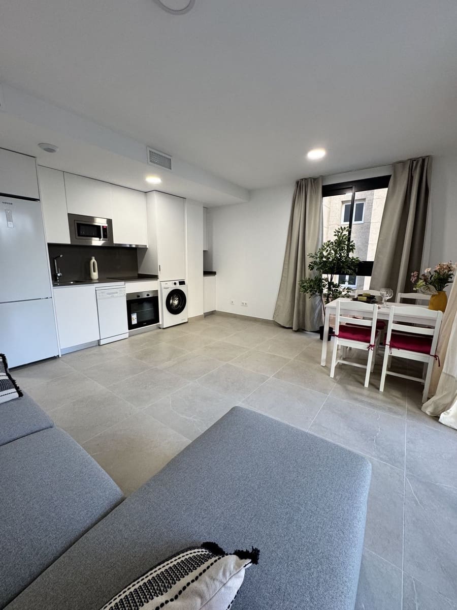 2 chambre Appartement à vendre à Estepona - 569 000 € (Ref: 10097828)
