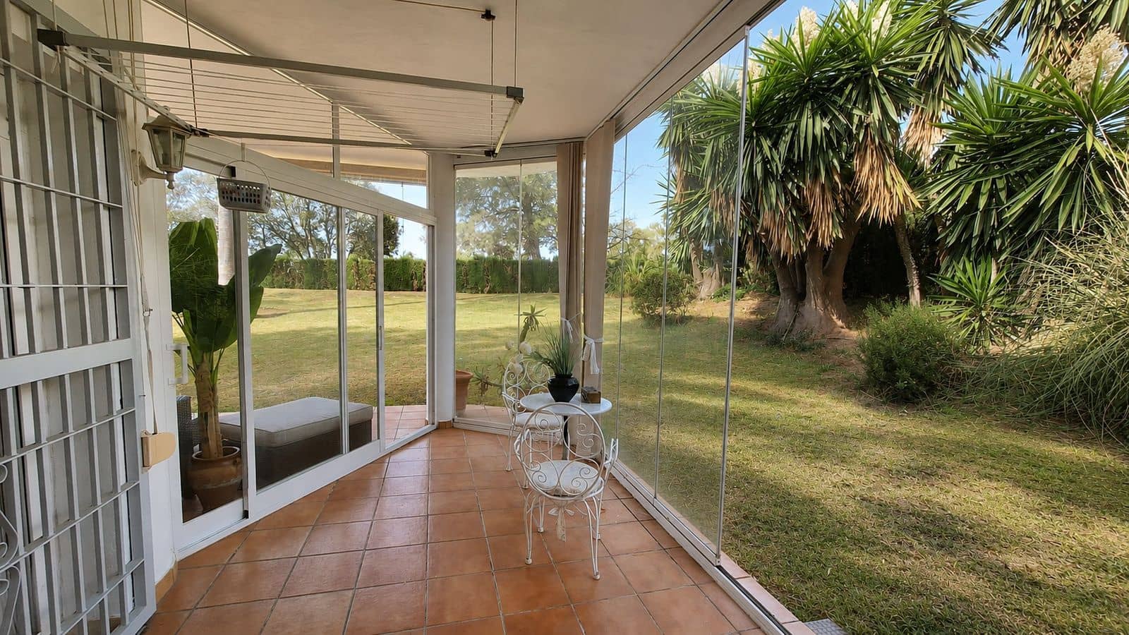 2 soveværelse Lejlighed til salg i Estepona - € 340.000 (Ref: 10097833)
