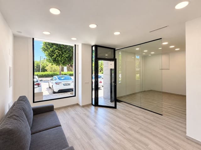 Bureau à vendre à Marbella - 340 000 € (Ref: 10097834)