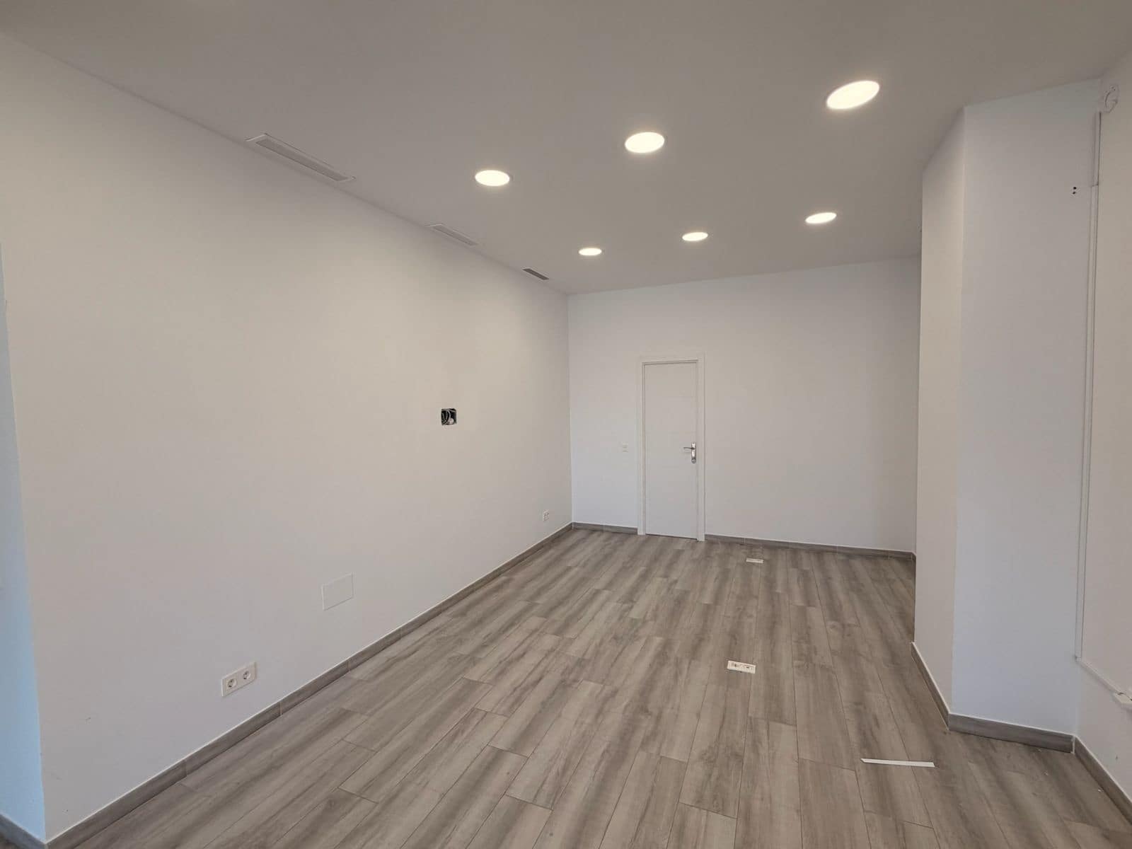 Kontor till salu i Marbella - 340 000 € (Ref: 10097834)