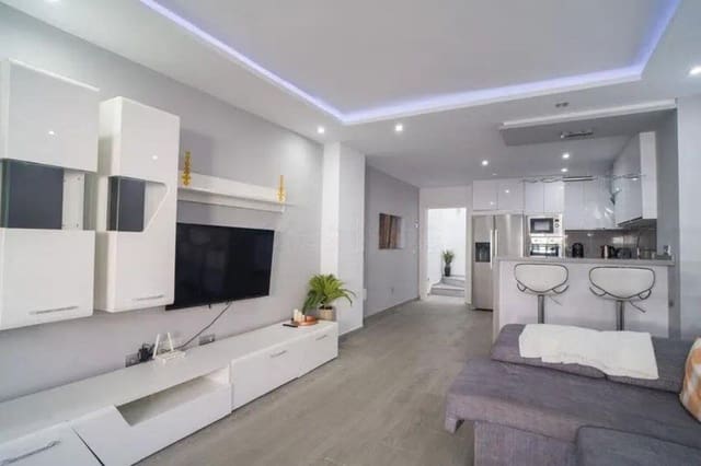3 sovrum Hus till salu i San Pedro de Alcantara, Marbella - 475 000 € (Ref: 10097835)