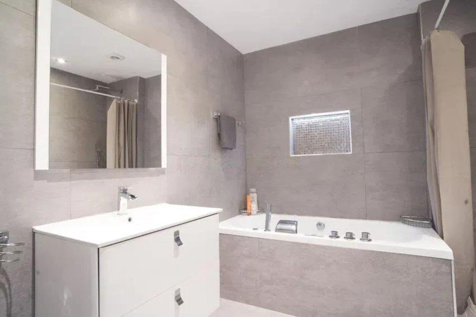 3 sovrum Hus till salu i San Pedro de Alcantara - 475 000 € (Ref: 10097835)