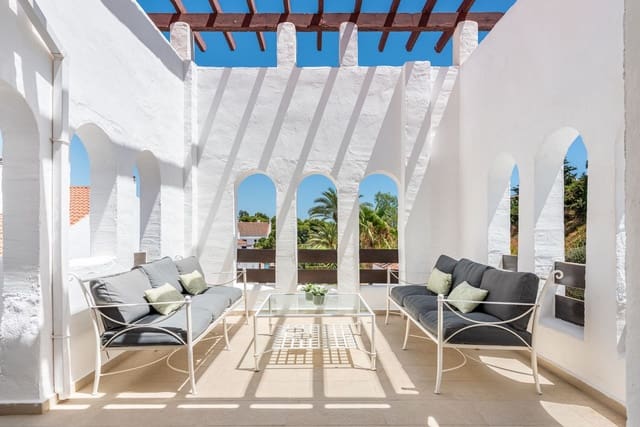 3 soveværelse Lejlighed til salg i Nueva Andalucia, Marbella - € 649.000 (Ref: 10097838)
