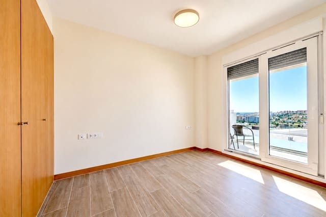 2 bedroom Apartment for sale in Estepona with pool garage - € 535,000 (Ref: 10097839)