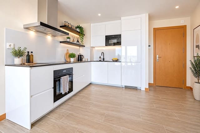 2 bedroom Apartment for sale in Estepona with pool garage - € 535,000 (Ref: 10097839)