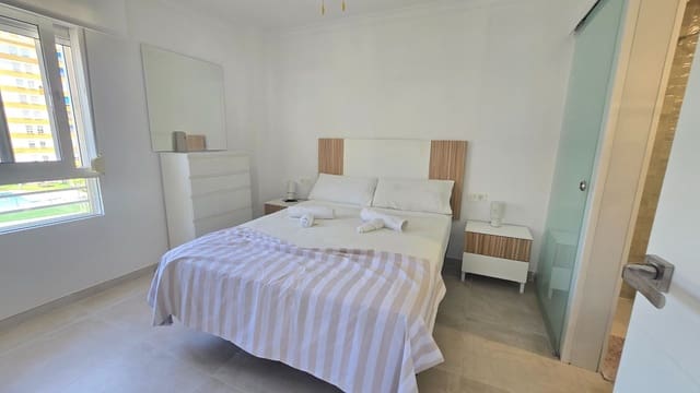 2 slaapkamer Appartement te koop in Benalmádena - € 699.000 (Ref: 10097845)