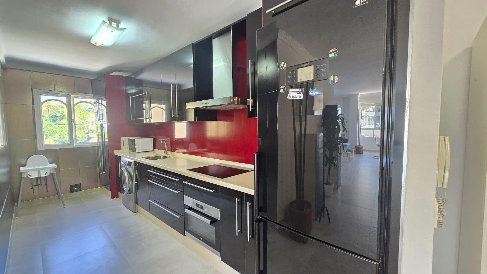 Apartamento de 2 habitaciones en Benalmádena en venta - 699.000 € (Ref: 10097845)