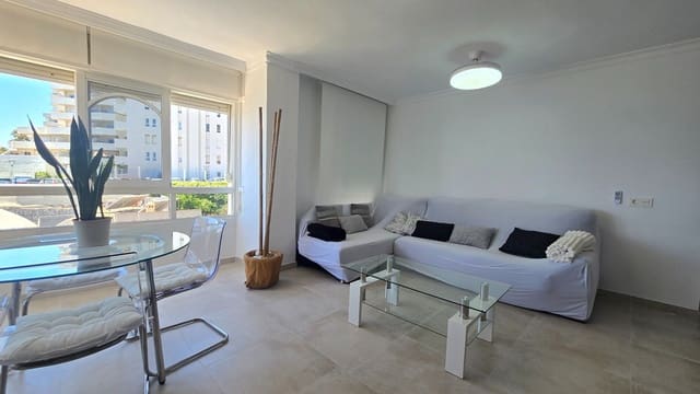 2 slaapkamer Appartement te koop in Benalmádena - € 699.000 (Ref: 10097845)