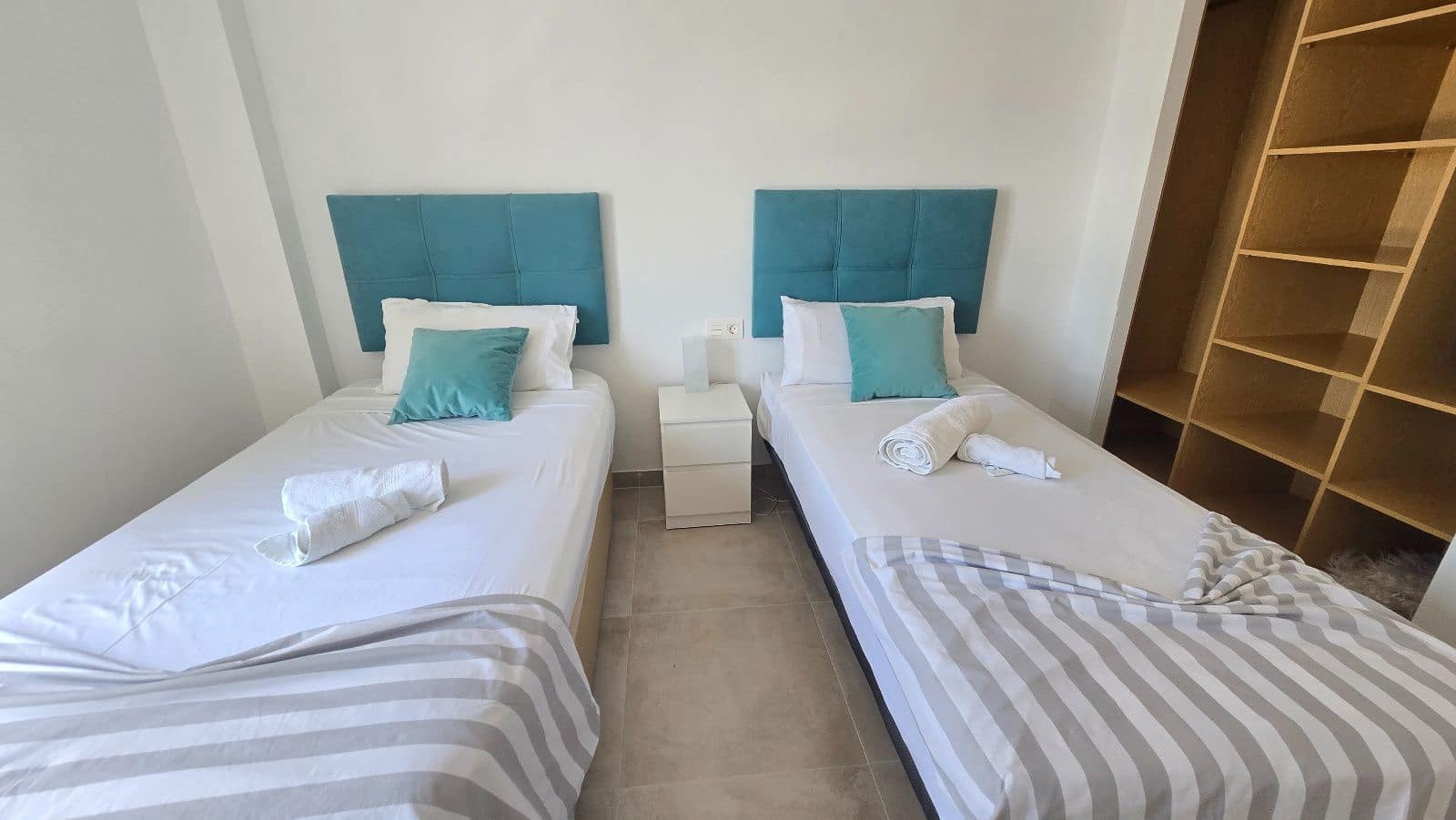 Apartamento de 2 habitaciones en Benalmádena en venta - 699.000 € (Ref: 10097845)