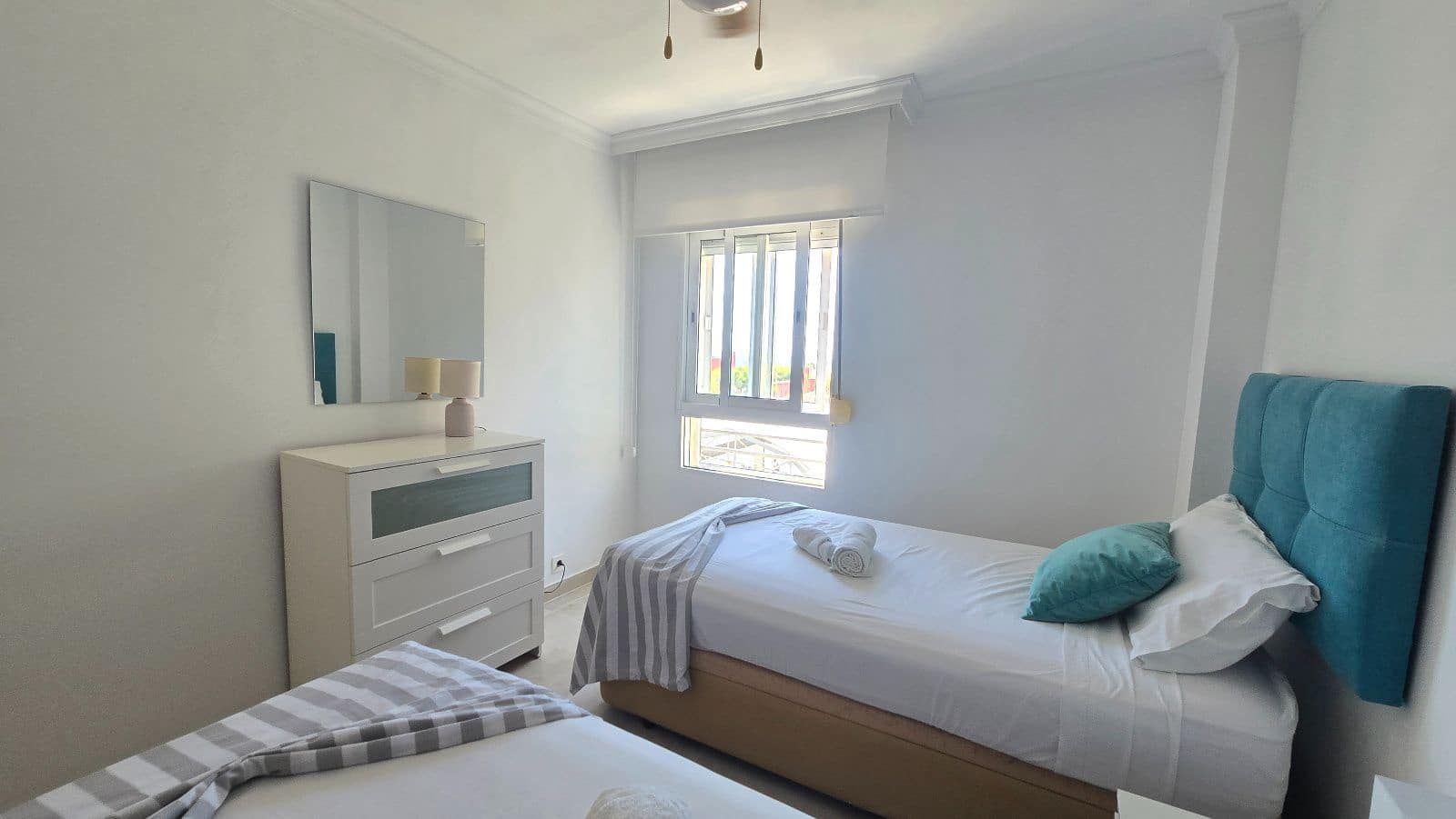Apartamento de 2 habitaciones en Benalmádena en venta - 699.000 € (Ref: 10097845)