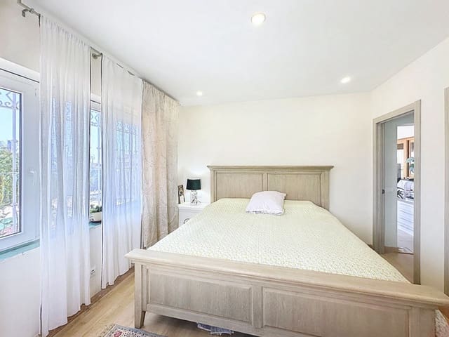3 chambre Villa/Maison à vendre à Estepona - 599 000 € (Ref: 10097846)